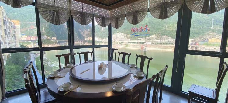 宜昌兴山今朝客栈(东风文化广场店)图片