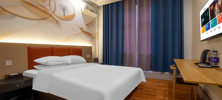 锐思特酒店(郑州建设西路中原万达店)图片