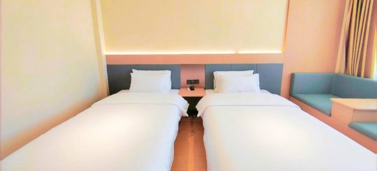 洛川东泽酒店图片