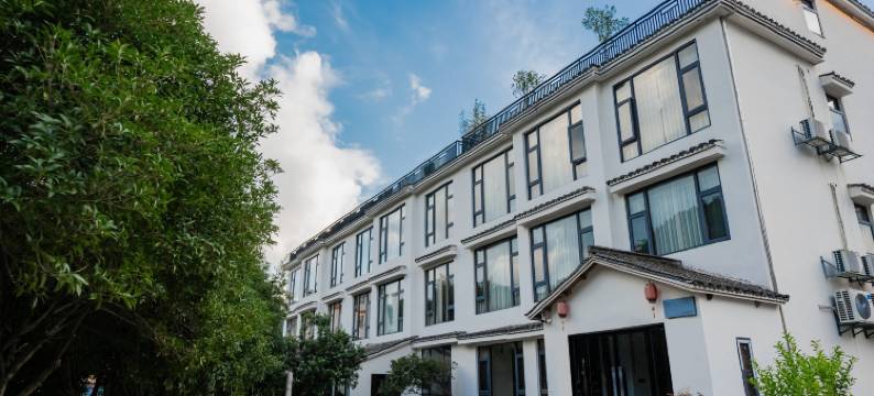 十二游记宋式美学民宿(三宝国际陶艺村店)图片