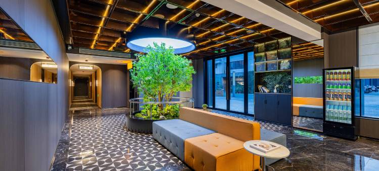 宁波观致M酒店(富邦广场长江路地铁站店)图片