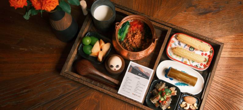 丽江古城区CloudLand·清舍丨日照金山非遗民宿(束河古镇店)图片