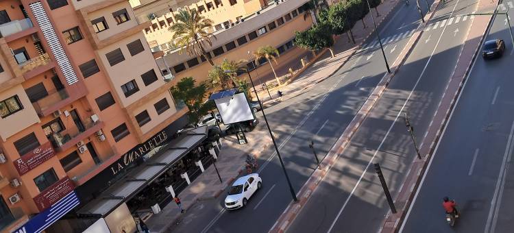 Gueliz .2,3km Jemaa el-fna netflx 電視 50 英寸，私人公寓空調(New luxury Apartemnt Modern Gueliz Marrakech)图片