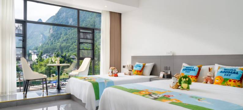 邻景民宿(20元人民币背景景区店)图片