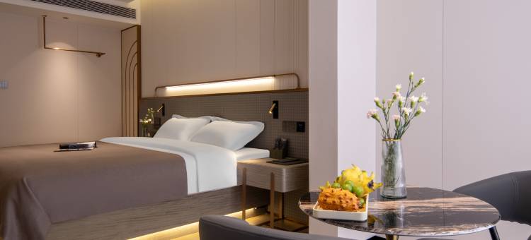 艺朵云端酒店(告庄西双景星光夜市店)图片