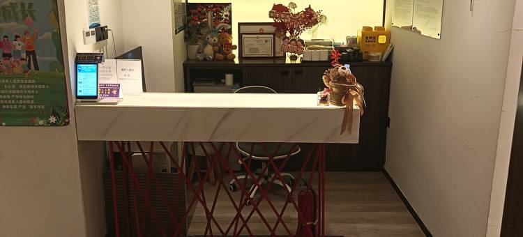 徐州ZBL设计师高空酒店(苏宁广场彭城广场店)图片