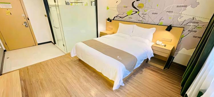 青皮树酒店(罗田城市广场店)图片