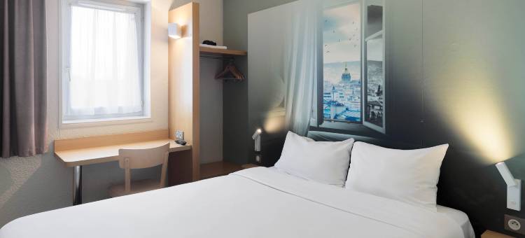 奥尔日河畔圣米舍 B&B 酒店(B&B Hotel Saint-Michel Sur Orge)图片