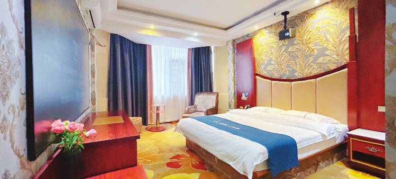 如家华驿精选酒店(信阳火车站天润广场店)图片