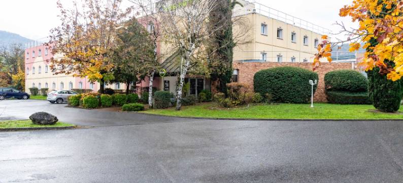 格勒诺布尔大学2号B&B住宿加早餐酒店(B&B HOTEL Grenoble Université 2)图片