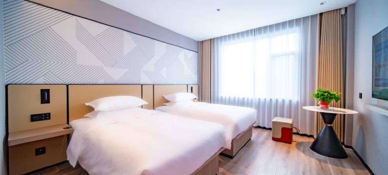 柏曼酒店(淄博吾悦广场店)图片