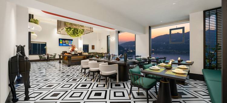 香港艾度假日酒店(重庆忠县忠义广场店)图片