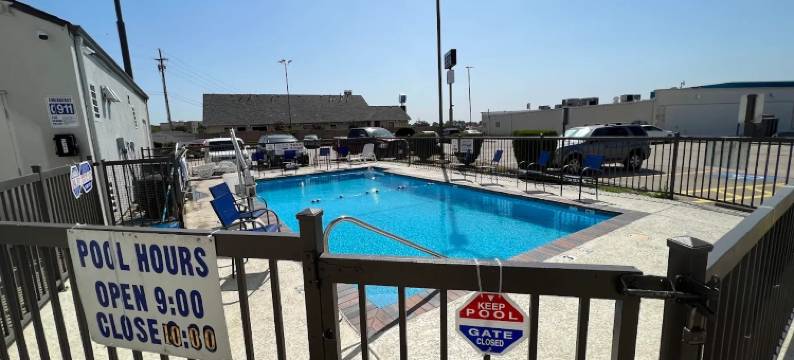 德克萨斯丹尼森 6 号汽车旅馆(Motel 6 Denison, TX)图片