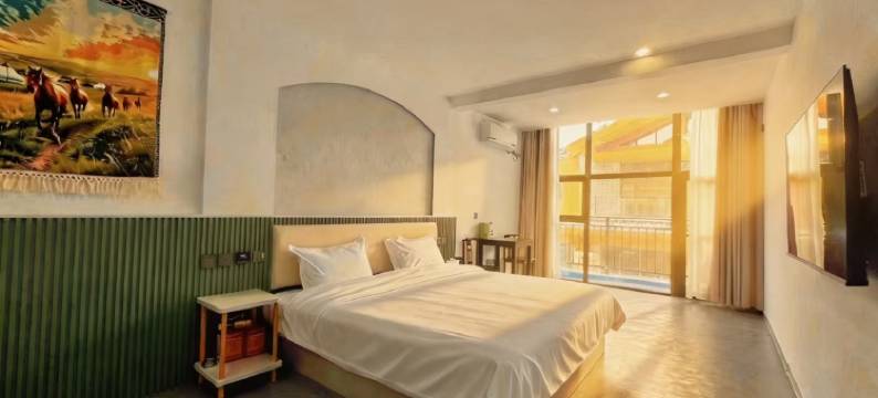 如家旗下华驿精选酒店(长白山西景区旅游服务中心店)图片