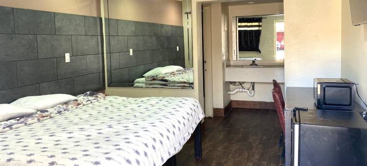 休斯顿丽晶酒店，靠近霍比机场(Regency Inn Houston Near Hobby Airport)图片