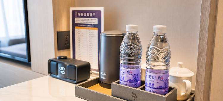 雅程.丽致酒店(贵港客世界商业文化广场高铁站店)图片