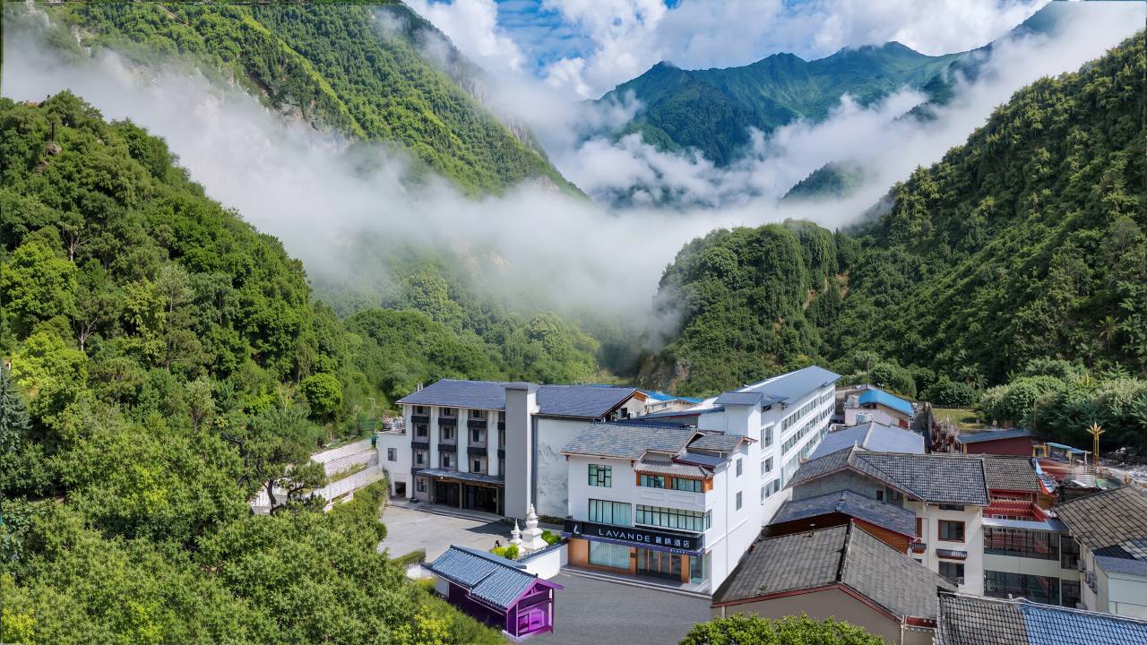 麗枫酒店(九寨沟县童话公路店)图片