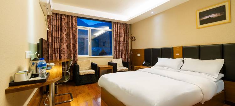 泸沽湖摩梭情缘客栈图片