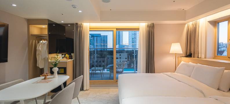 阿舍拉维拉德水务商务酒店(Asherah Villa d' Aqua Hotel)图片