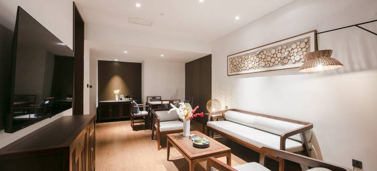 仟那千寻酒店(新密伏羲山店)图片