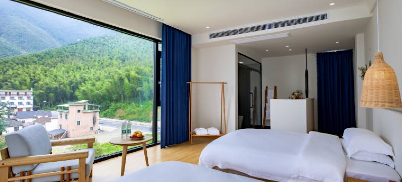 尘外民宿(月亮湾风景区店)图片