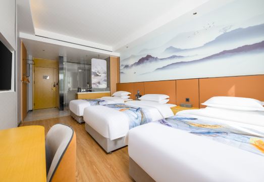 Haixi Grand Chaidan Emerald Lake HotelHotel Overview