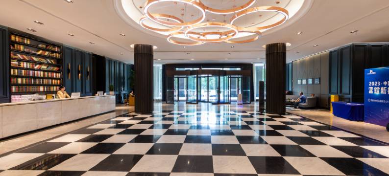 济南西城泉盈酒店(长清大学城店)图片