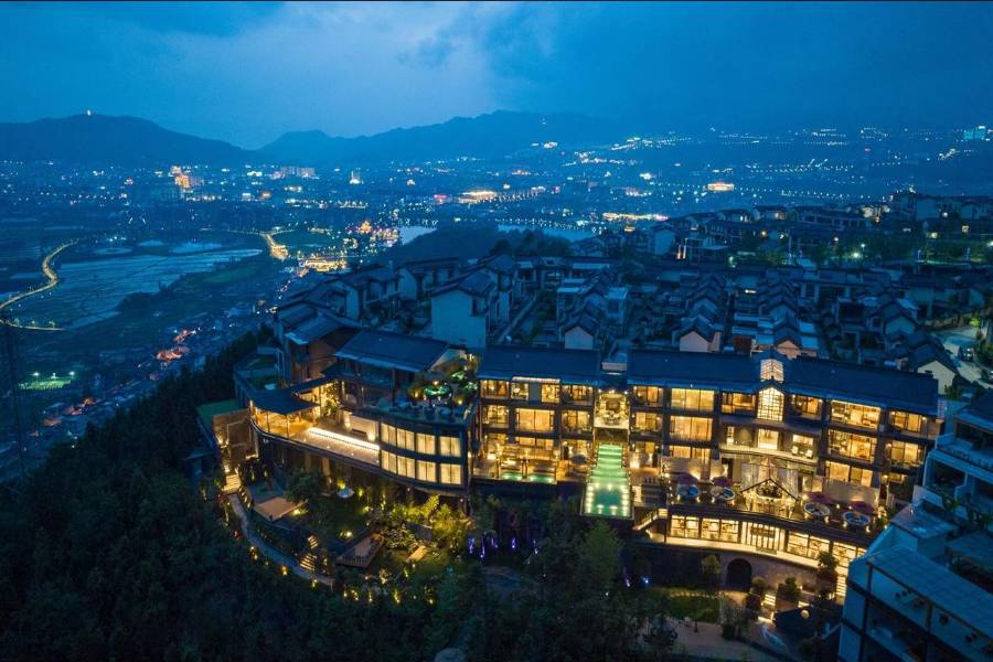 騰衝暻閣半山温泉酒店