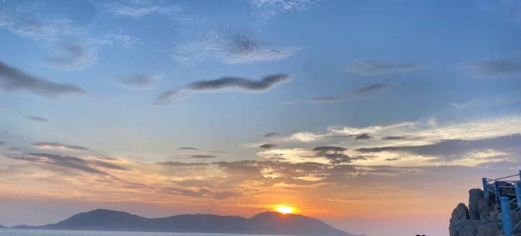 Losum爱夏·后会有期海景民宿(东极庙子湖店)图片