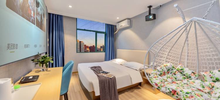 悦漫酒店(黄冈遗爱湖店)图片