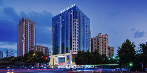 H酒店(許昌萬達胖東來天使城店)
