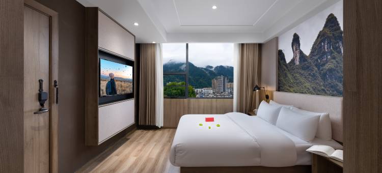 悦山精选酒店(江口梵净山公园民俗街店)图片