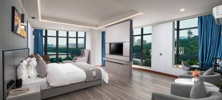 鑫华庭酒店(遂溪全丰中央广场店)图片