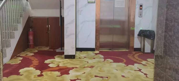 鄂伦春自治旗冠林商务宾馆图片