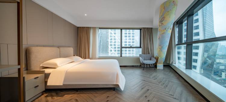 CLOUDS HOUSE成都观雲服务公寓(成都省体育馆来福士店)图片
