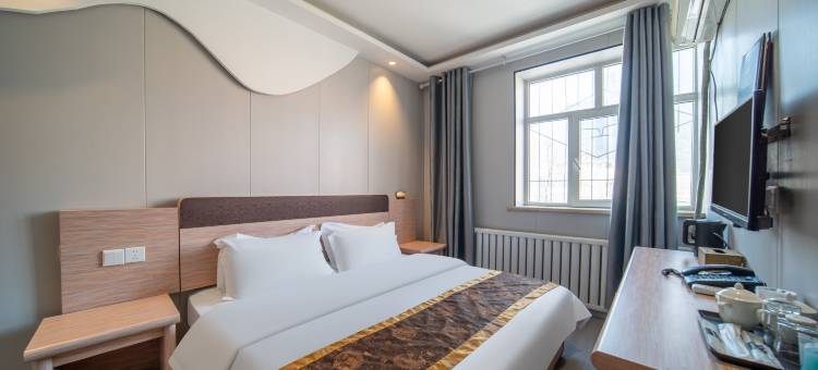 乌鲁木齐金逸豪商务宾馆(花田小镇店)图片