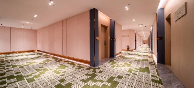 康龙大酒店(思丰财富广场思南客运站店)图片