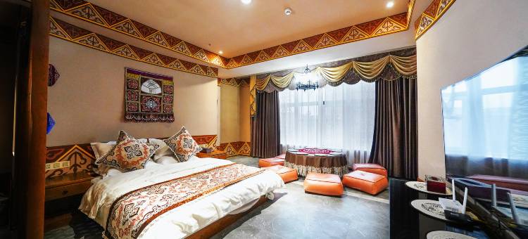 狼戈的家度假酒店(丝路之光旅游小镇火车站店)图片