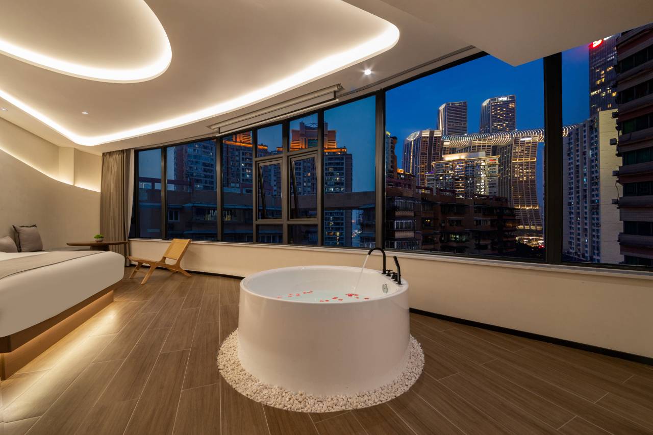 重庆明月朋酒店(洪崖洞解放碑店)