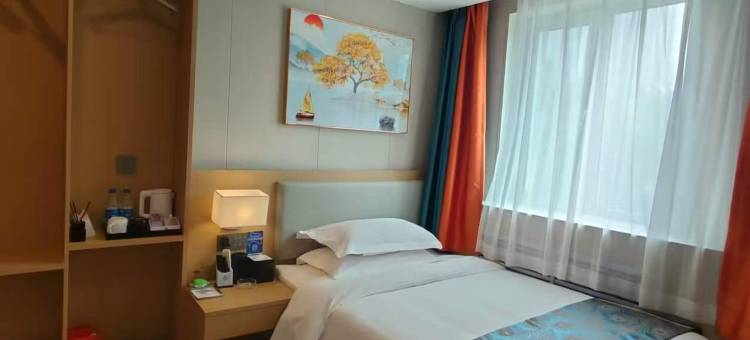 瑞禾森酒店(阿克苏太百购物中心店)图片