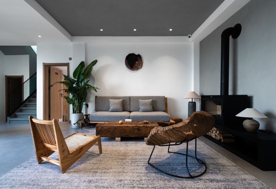 Dali Yutang Banshan Inn Hotel Overview