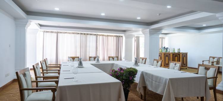 阿拉利亚绿野仙居酒店(Araliya Green Hills - Where Historic Charm Mingles with Natural Beauty)图片