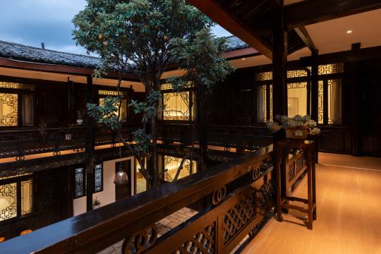云泉·丽院 I ZOYi南汀1970.典藏轻度假民宿(丽江古城木府店)图片