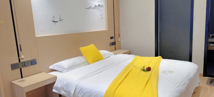 花筑·隐栖智能民宿(十字街洛邑古城地铁站店)图片