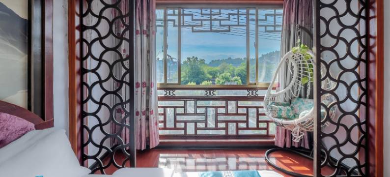 凤凰边城山水观景客栈图片