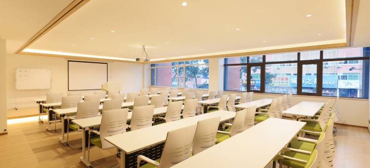 丽呈睿轩酒店(牟平汽车站牟平实验中学店)图片