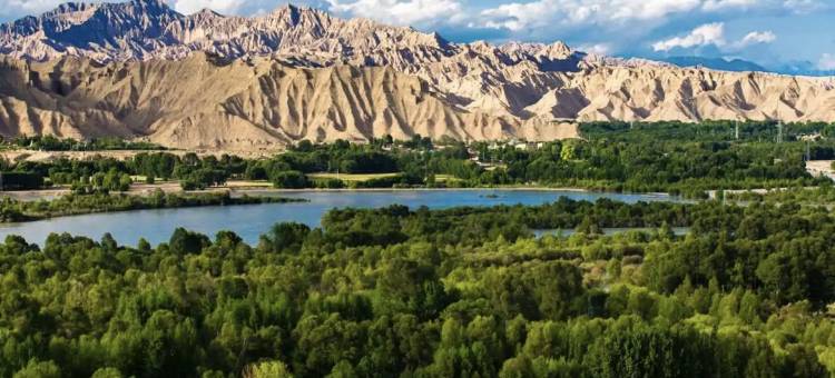 贵德滴水河畔民宿图片