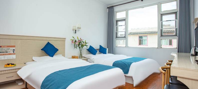 大理蝶泉公寓(大理高铁站店)图片