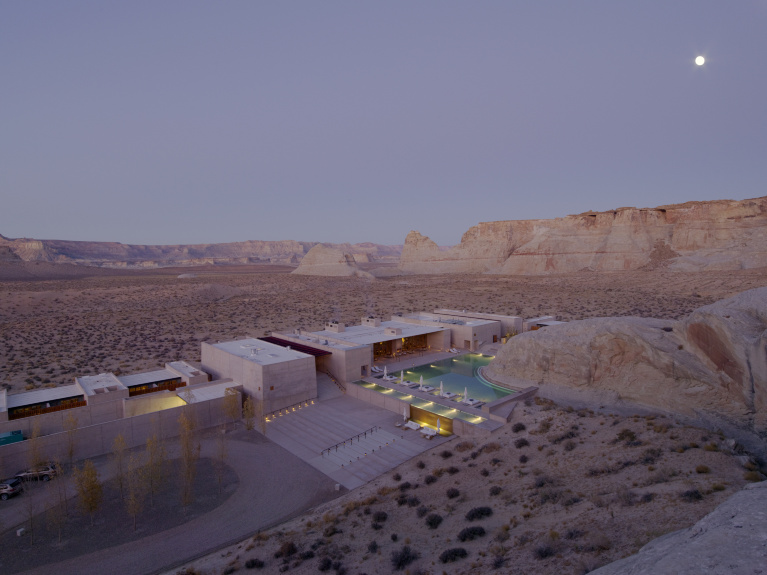 酒店外观