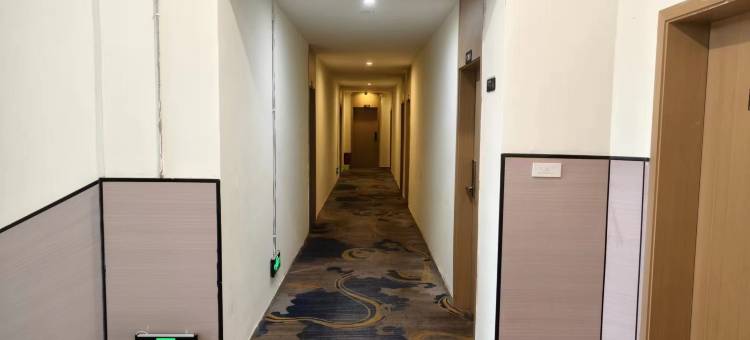 小鸿运宾馆(靖州客运站店)图片